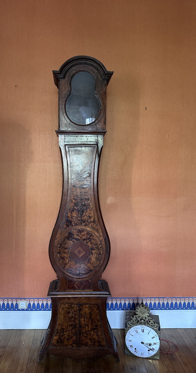 Bresse Clock In Veneered And Inlaid Wood, Comtois Movement 18th Century