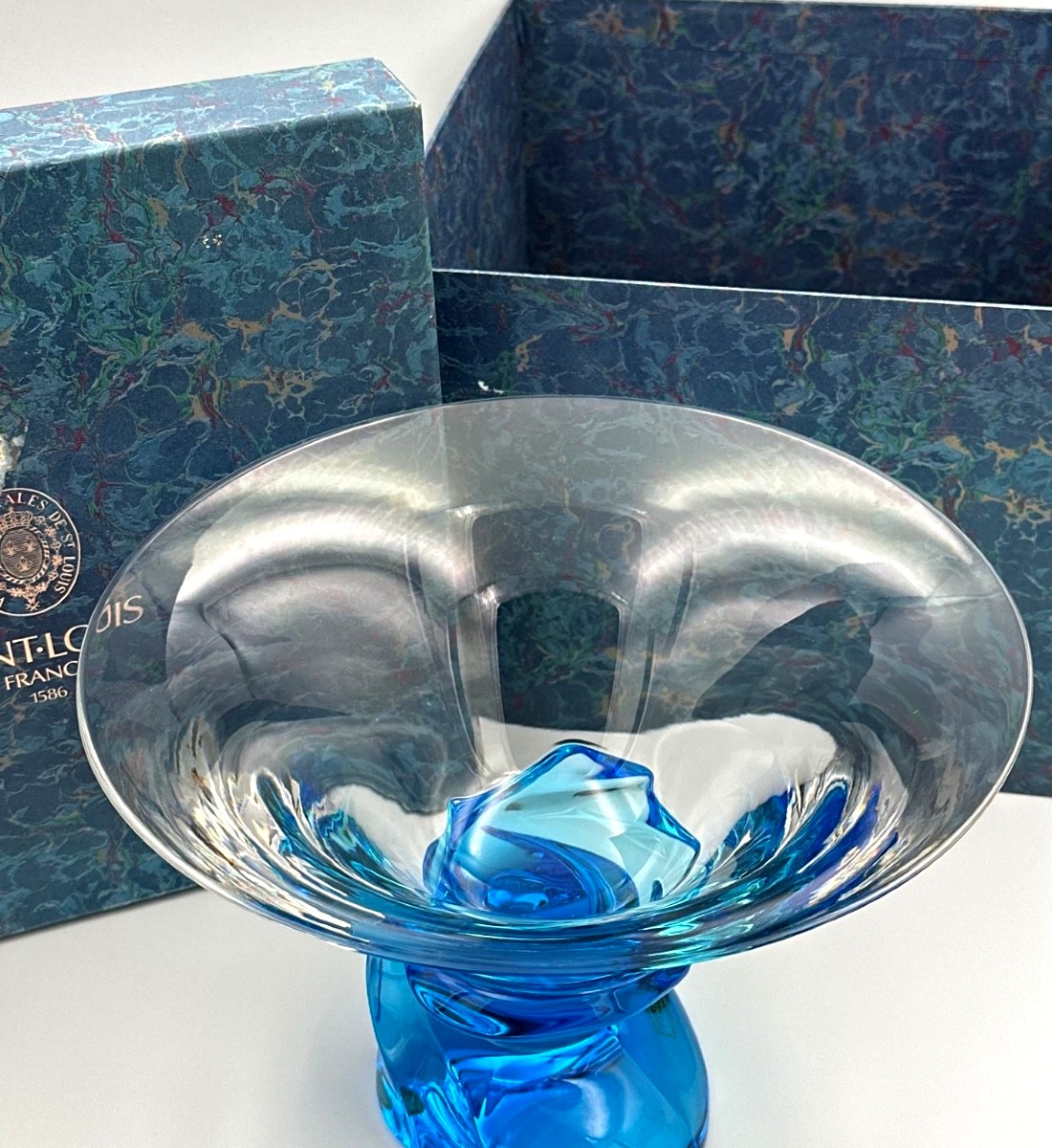 Grande Coupe Saint-Louis modèle Éole cristal pied bleu turquoise boîte d’origine 26 c