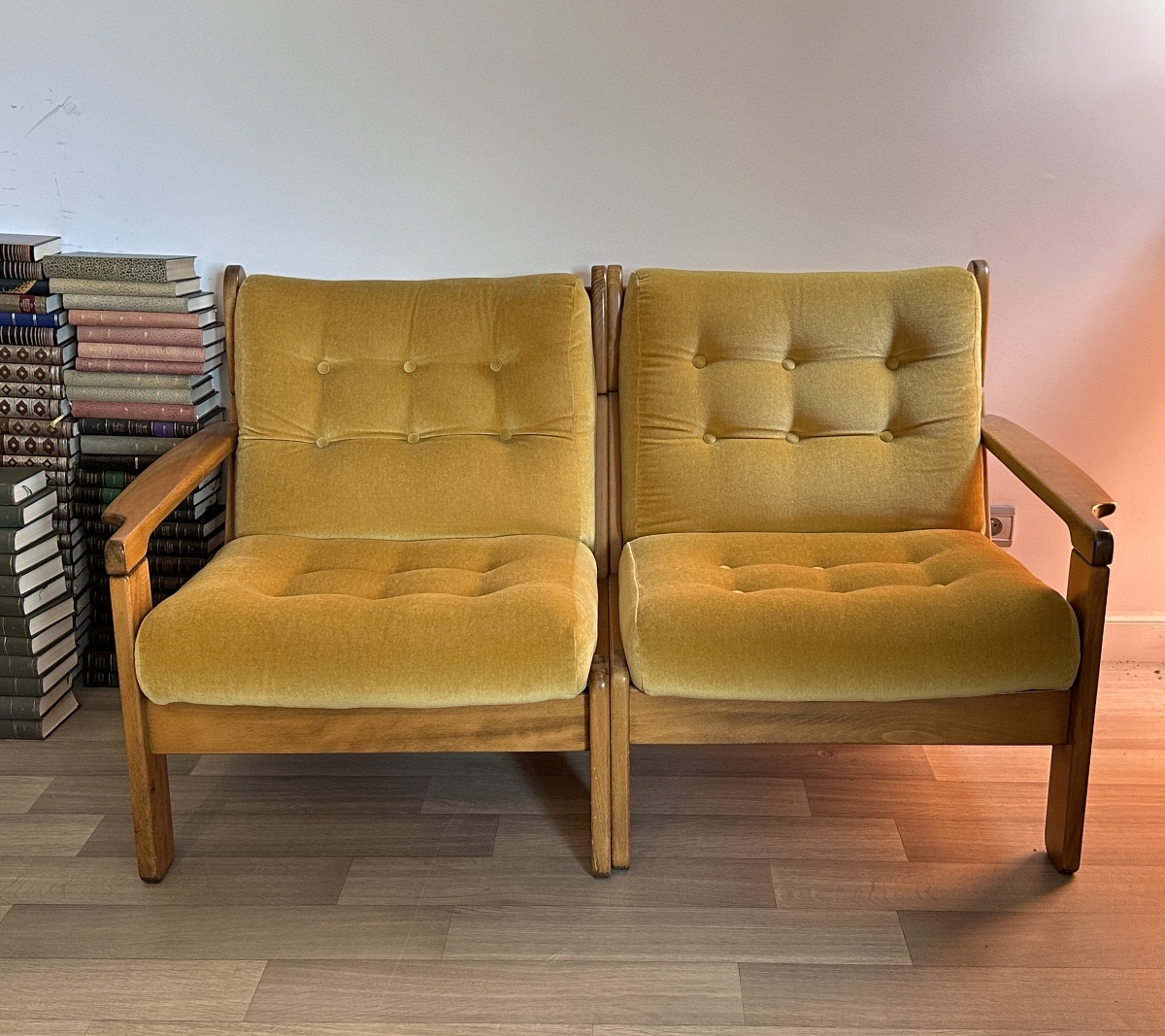 Pair Of 1970s Scandinavian Modular Armchairs Mustard Velvet Vintage Design Chauffeuse-photo-2