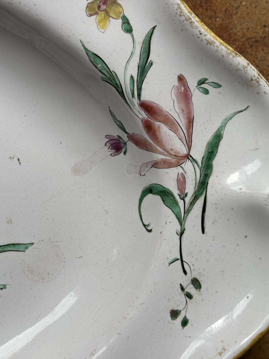 Moustiers Ferrat Pair Of Large Earthenware Dishes Rose Tulipe 18th Tulips 40 Cm-photo-4