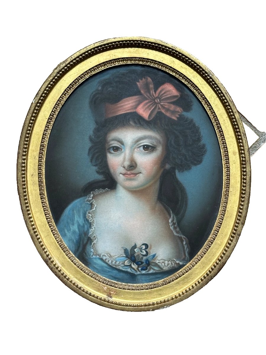 Pastel Louis XVI Portrait Of A Young Woman With A Red Ribbon Oval Gilded Pearl Frame
