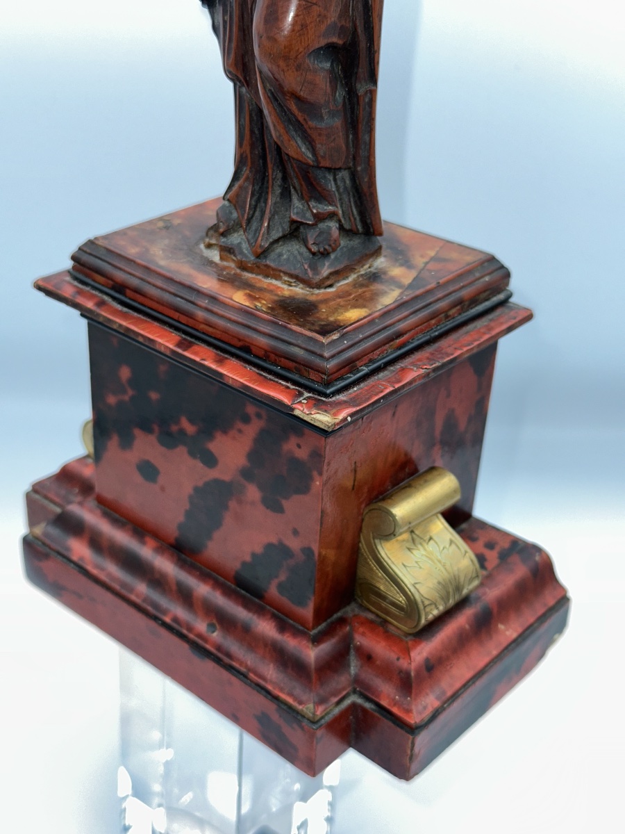 Statuette portrait vierge de douleur bois fruitier sculpté louis XIV  écaille socle 17e-photo-4