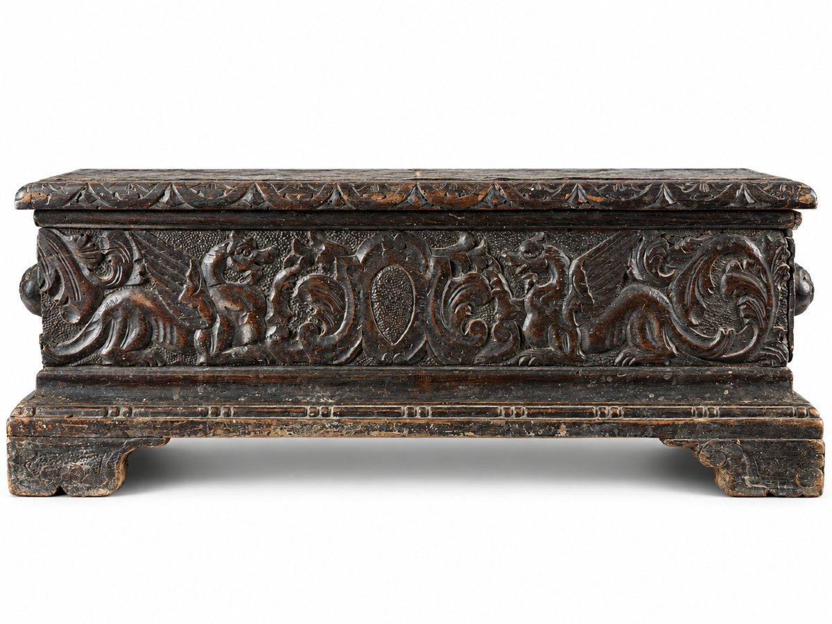 Large Cenotaph Chest, Carved Wood, Gothic Revival Style, Featuring A Grotesque Dragon By Sambin, 19th Century-photo-4