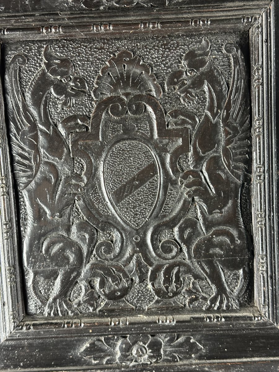 Large Cenotaph Chest, Carved Wood, Gothic Revival Style, Featuring A Grotesque Dragon By Sambin, 19th Century-photo-7