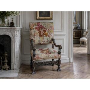 Large Flat-back Renaissance Armchair Carved Wood Chimera 19th Century Château Tapestry