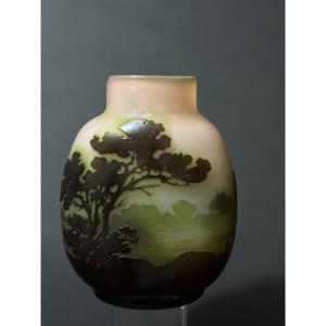 Émile Gallé vase paysage lacustre à la barrière coucher de soleil 1900 Nancy