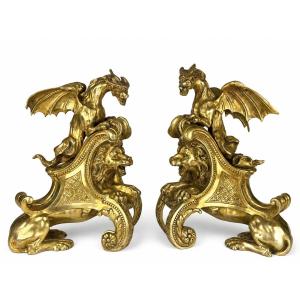 Pair Of Large Regency-style Fire Irons, Gilded Bronze, Featuring Lions, Chimeras, And Dragons, By Charles Cressent, 19th Century