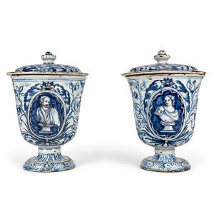 Pair Of 17th-century Earthenware Vases With Lids, Featuring An Antique-style Portrait In A White-and-blue Medallion, 26 Cm