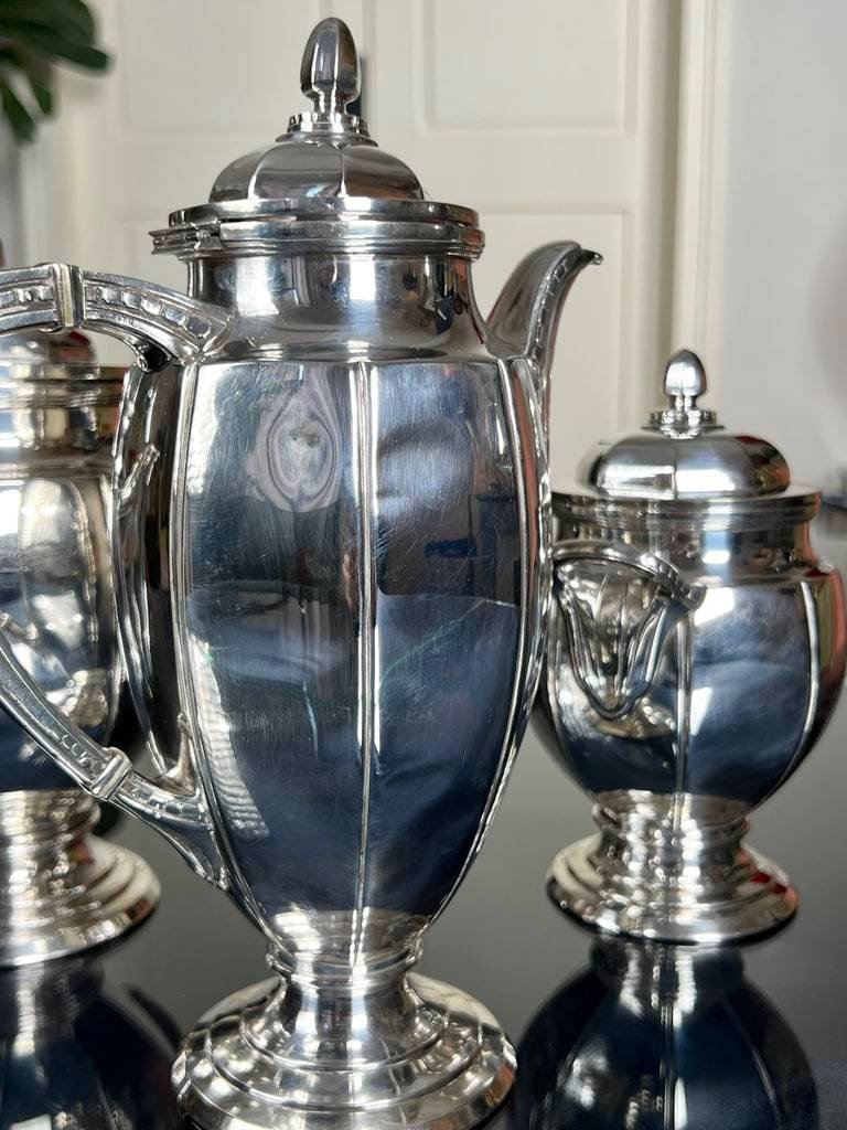 Art Deco Tea And Coffee Service - Teapot Jug Sugar Bowl - Shaped Pieces In Silver Metal-photo-6