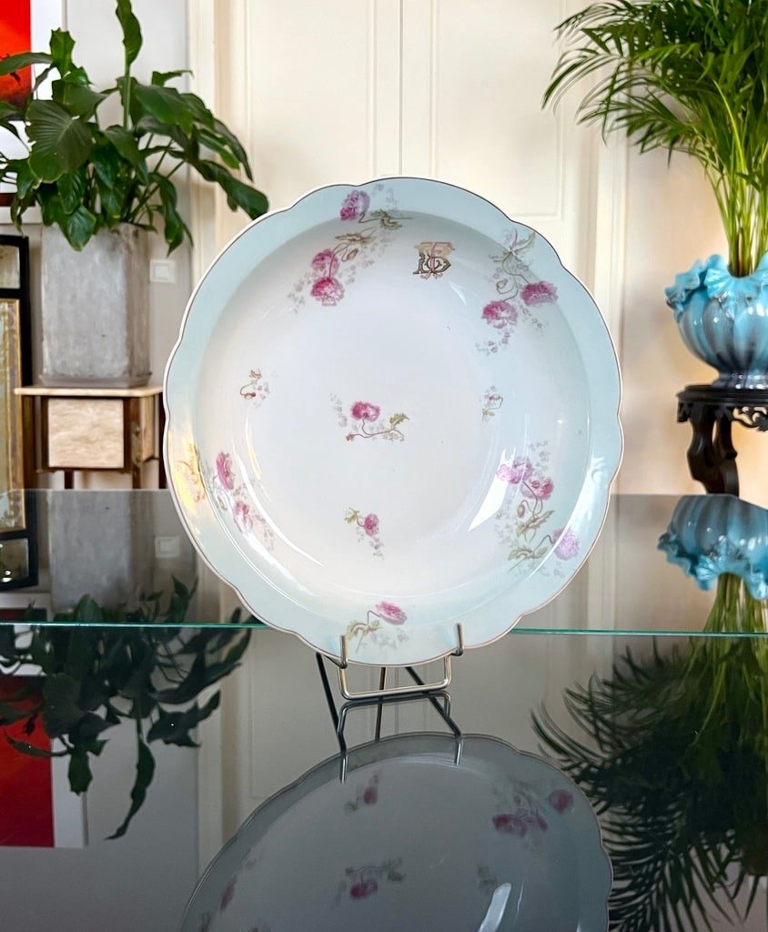Plat De Service En Porcelaine Monogrammes TB - D&eacute;cor Floral Monogrammes