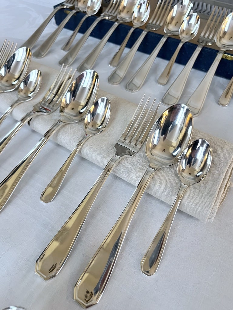 Ménagère Art Déco En Métal Argenté - Couverts De Table Coffret