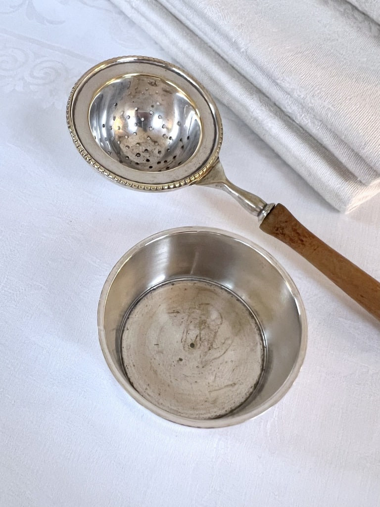 Silver-plated Tea Strainer - Late 19th Century, Early 20th Century-photo-1