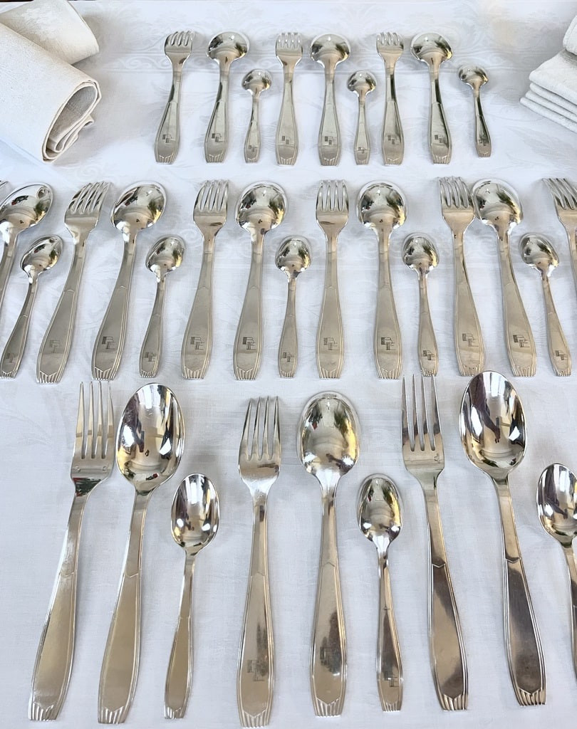 Ménagère Art Déco 38 pièces en Alfénide - Monogrammes - Orfèvre Christofle-photo-4