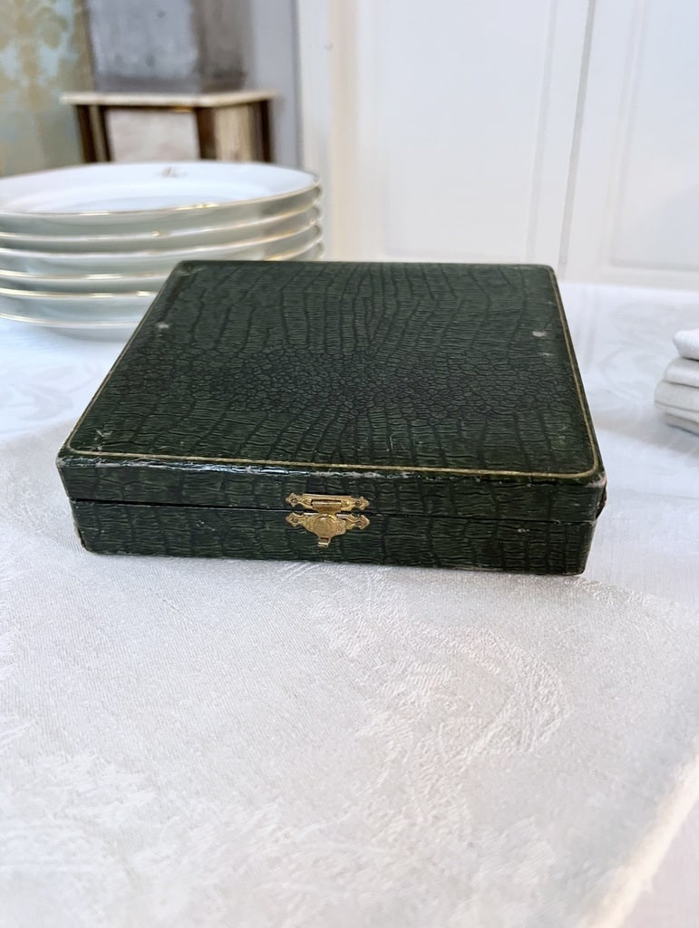 Cuillères à Dessert En Métal Blanc Modèle Aux Filets - Coffret Couverts -photo-8