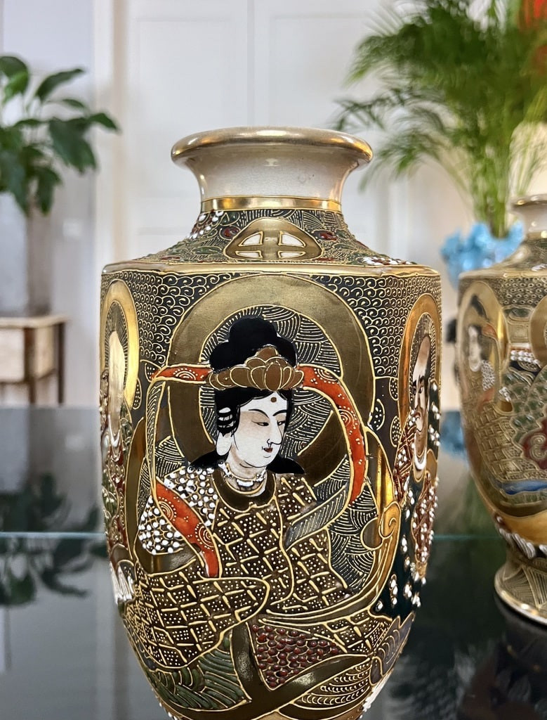 Satsuma Japanese Vases - Polychrome Glazed Earthenware - Late 19th/early 20th Century-photo-2