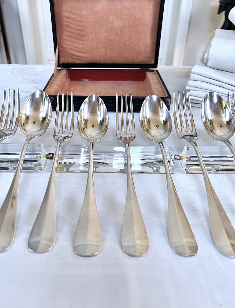 White Metal Cutlery Set - Forks And Soup Spoons - Gift Box