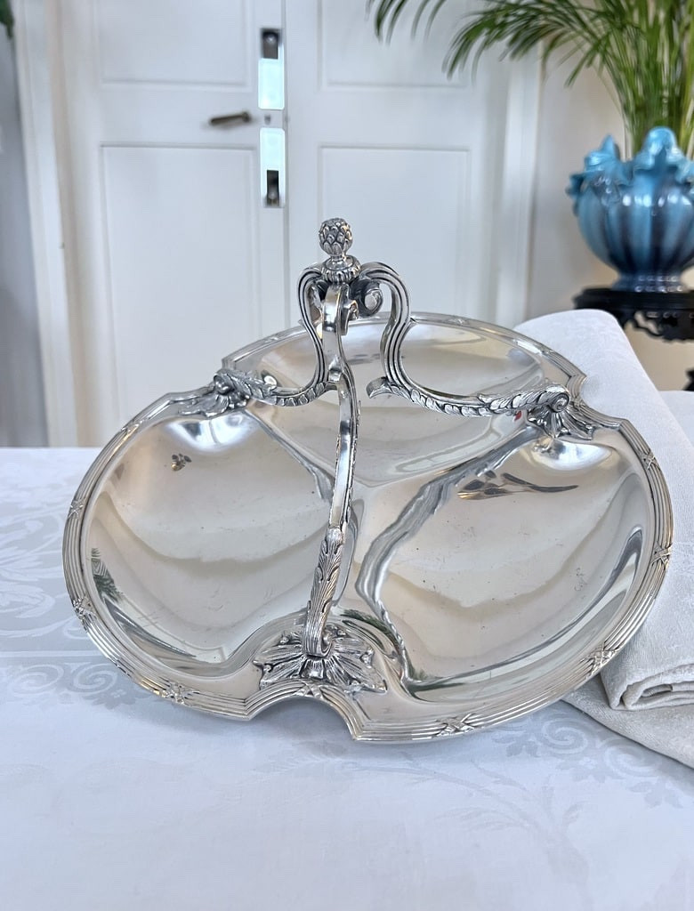Servant Mendiant In Silver Plated Metal - Louis XVI Style - Vintage