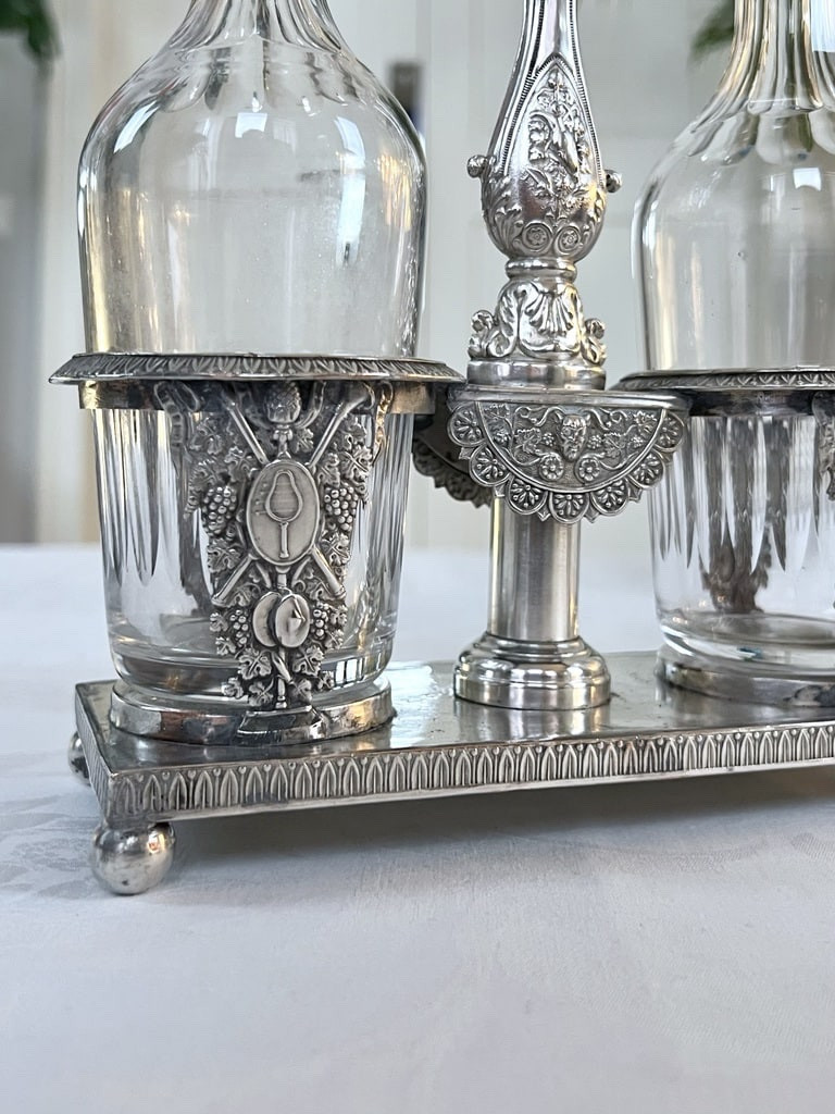 Serviteur huile vinaigre en régule argenté - Huilier Vinaigrier Flacons en verre-photo-8