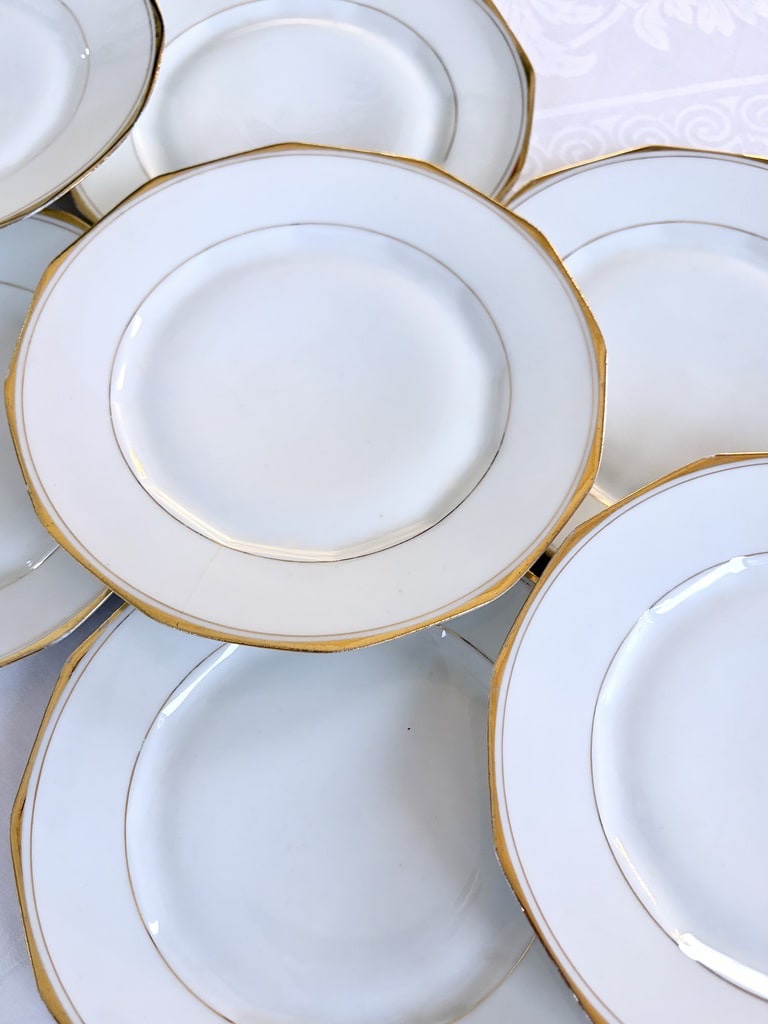 Assiettes à dessert en porcelaine fine et filets à l'or fin - fin 19e siècle-photo-3