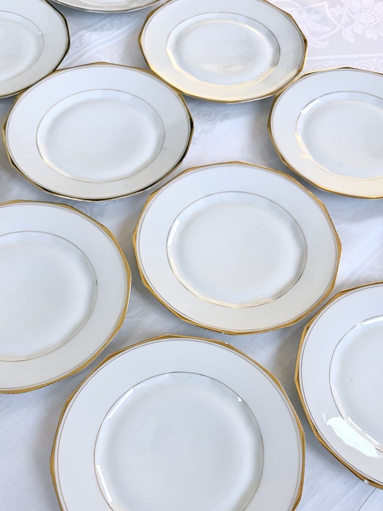 Assiettes à dessert en porcelaine fine et filets à l'or fin - fin 19e siècle-photo-2