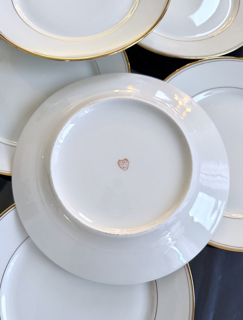 Assiettes plates en porcelaine blanche filets à l'or fin - Cirot Gadouin - 20e siècle-photo-3