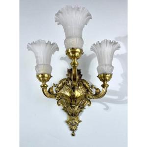 Wall Sconce In Bronze And Frosted Glass - Late 19th Early 20th Century