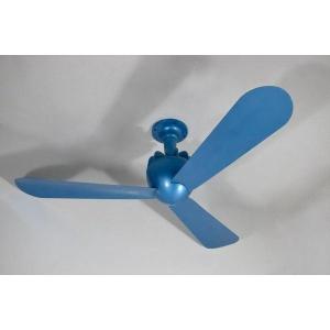 Short Ceiling Fan From 1953, Large Model With The Sleek Design Of An Airplane Propeller.