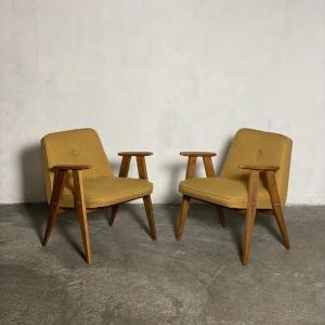 Pair Of 366 Armchairs, 1962 By J. Chierowski, Restored