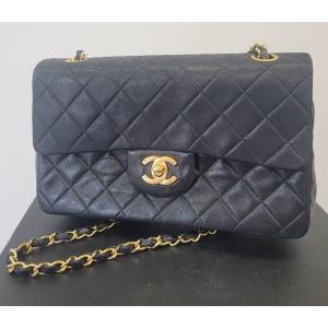 Chanel, Sac Timeless Vintage En Agneau Matelassé Bijouterie Plaqué Or 