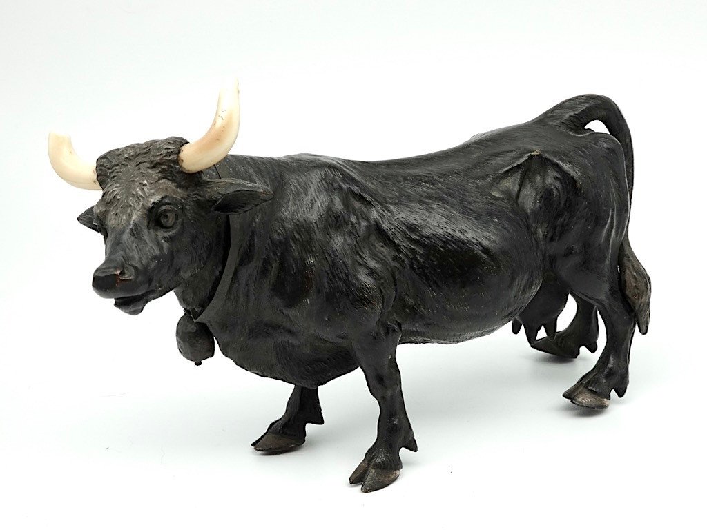 Vienna Bronze, Cow, Late 19th Century-photo-1
