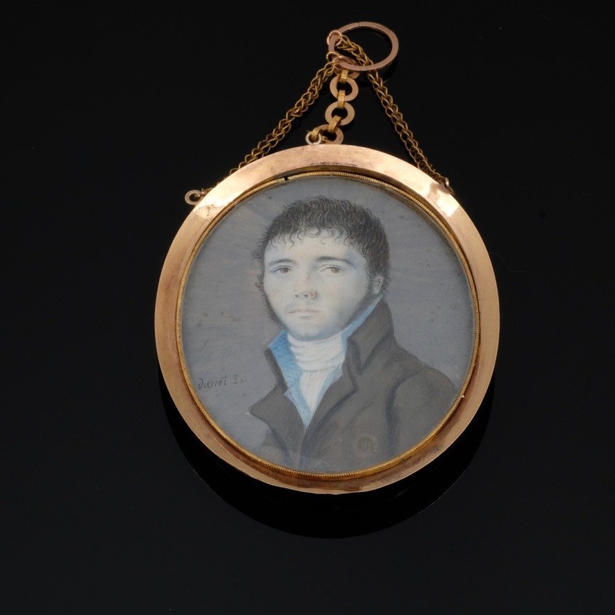 Miniature Medallion Pendant Empire Period Gold Mount With Chains-photo-3