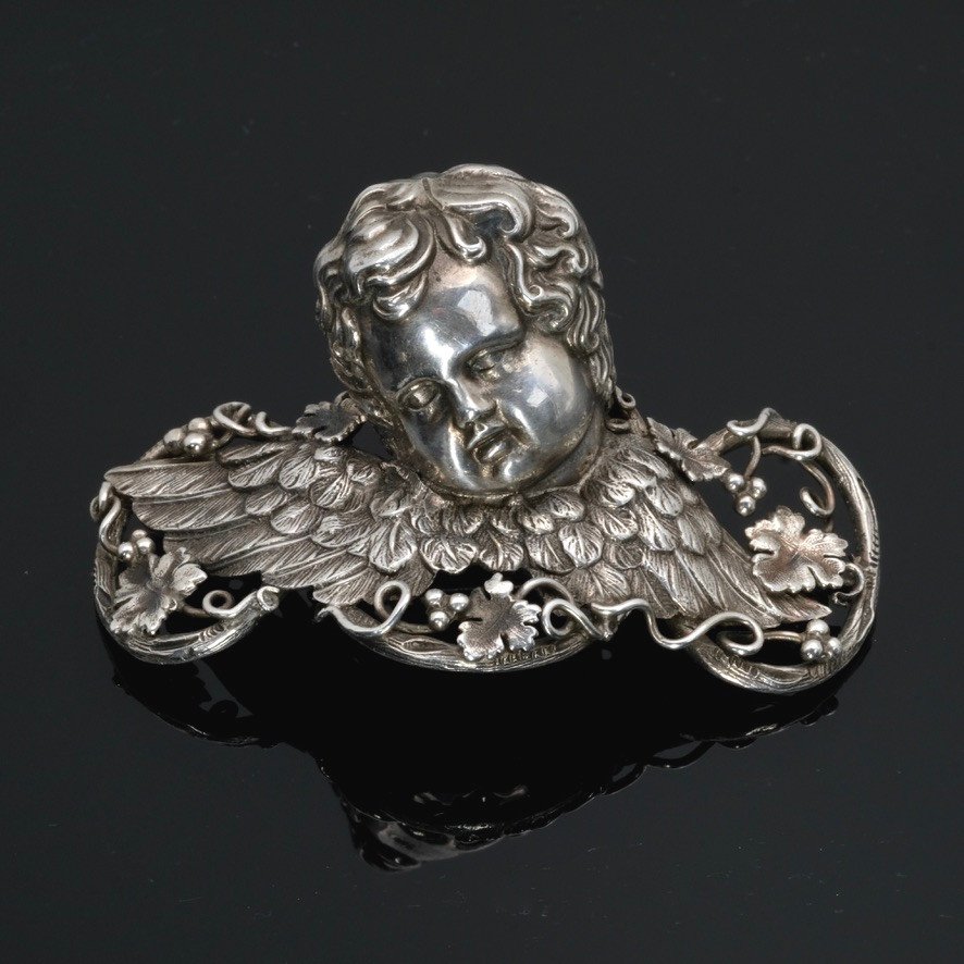 19th Century Angelot Brooch In The Taste Of Froment Meurice