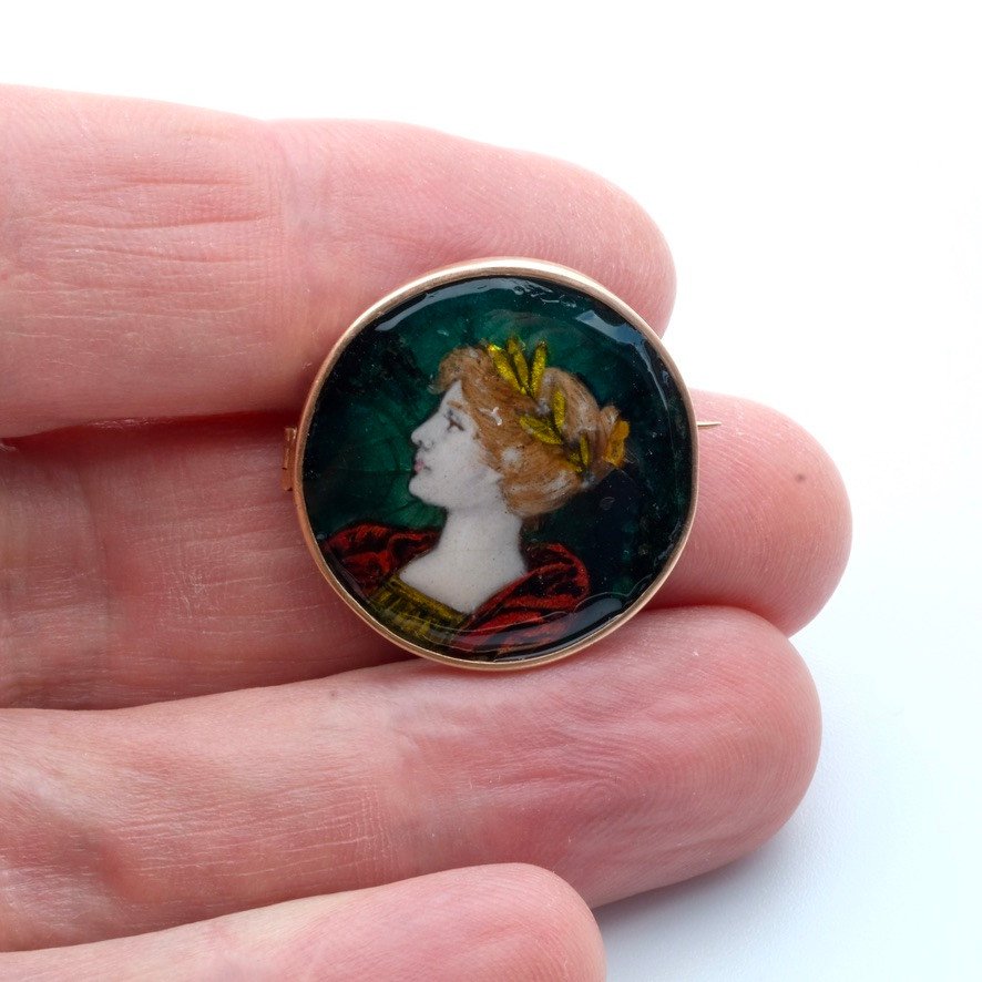 Broche Or Art Nouveau Femme En émail Signée P. Bonnaud 1902-photo-3