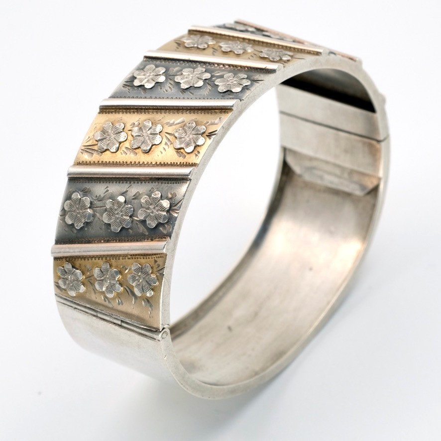 Opening Bangle Bracelet In Silver And Vermeil Flowers, 1900s-photo-2