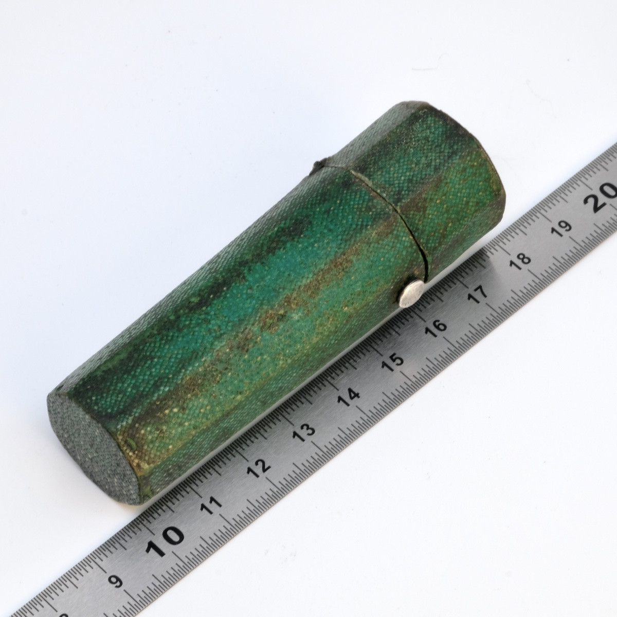 Nécessaire à Saignée Octogonal Galuchat Avec 6 Flammes, 18ème Siècle.-photo-8