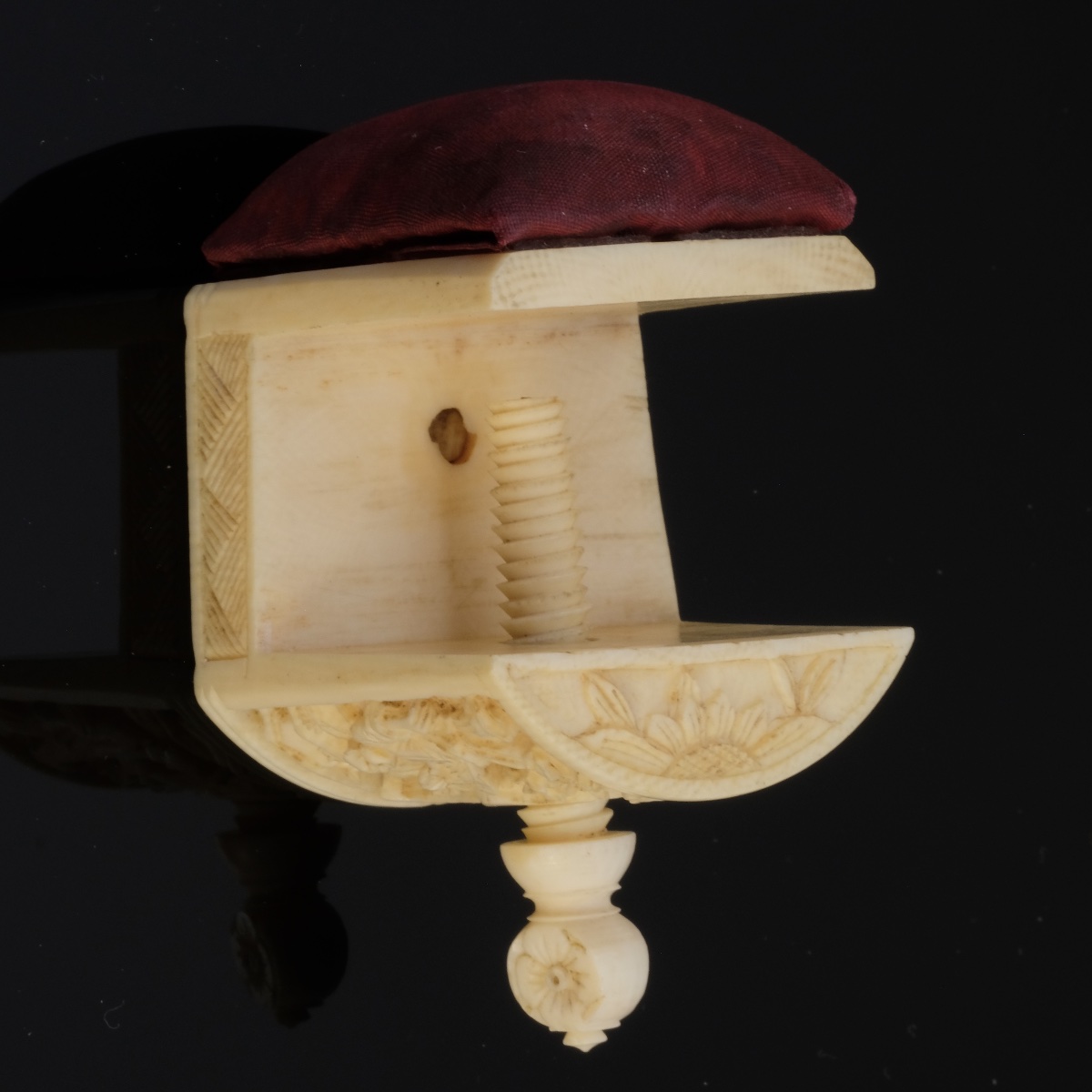 Carved Screw-on Needle Holder, Canton, Napoleon III-photo-2