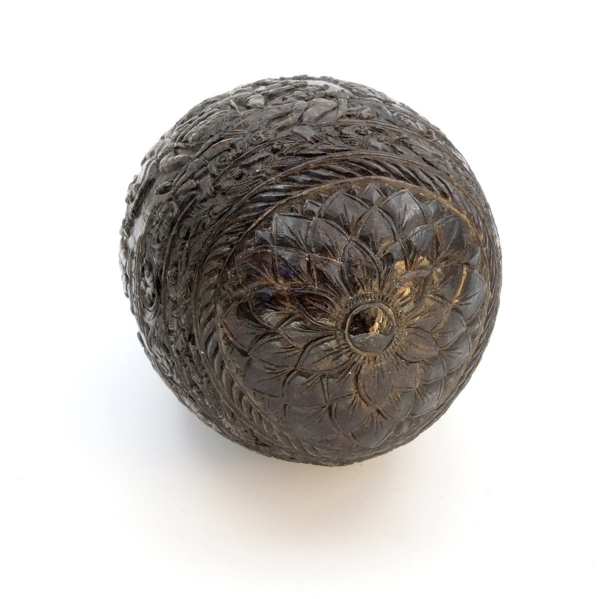 Carved Walnut And Silver Powder Flask, Early 19th Century-photo-4