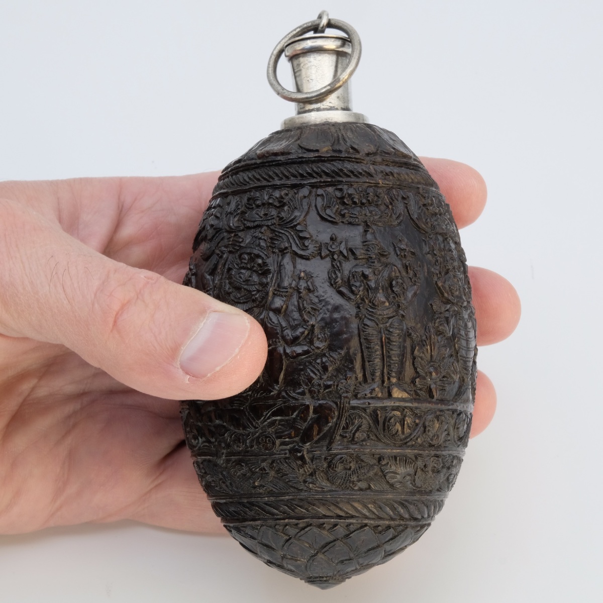 Carved Walnut And Silver Powder Flask, Early 19th Century-photo-5
