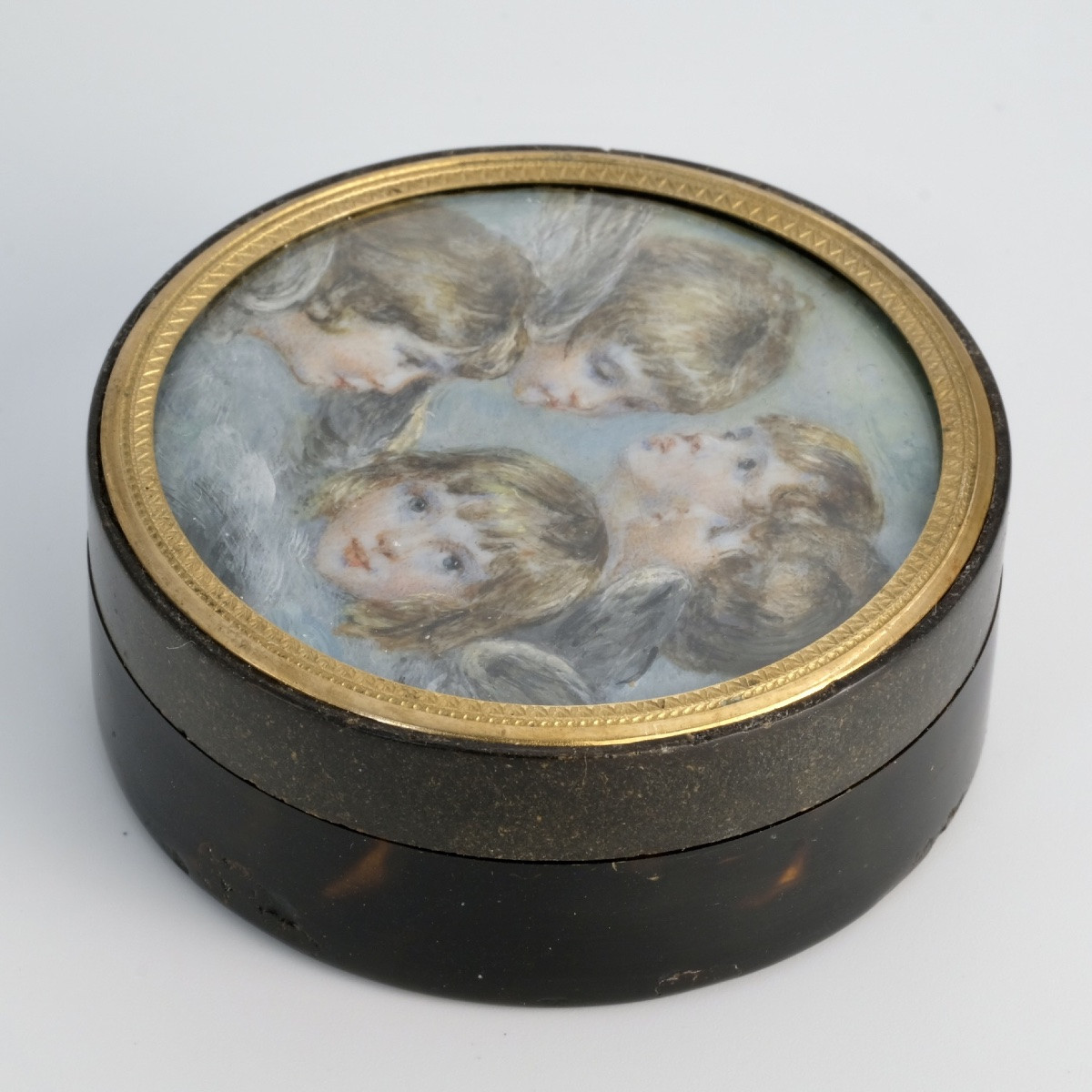 Miniature Tortoiseshell Box Of Children After Joshua Reynolds 19th Century-photo-4
