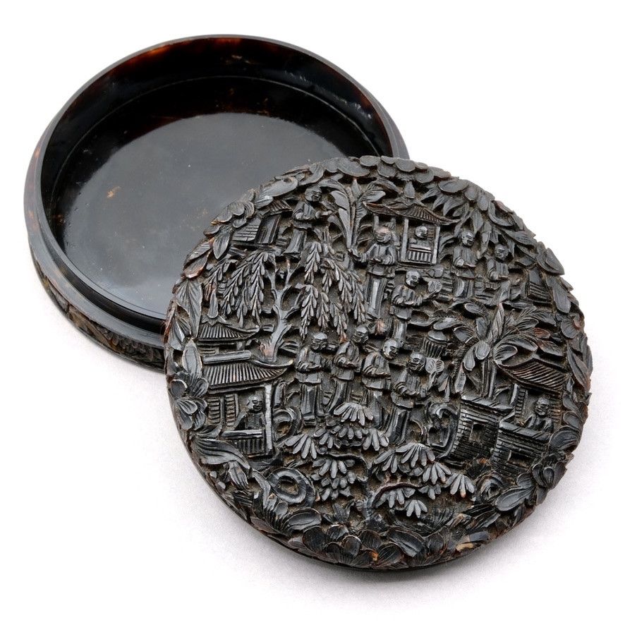Canton Carved Tortoiseshell Box, Qing Period 19th Century-photo-2