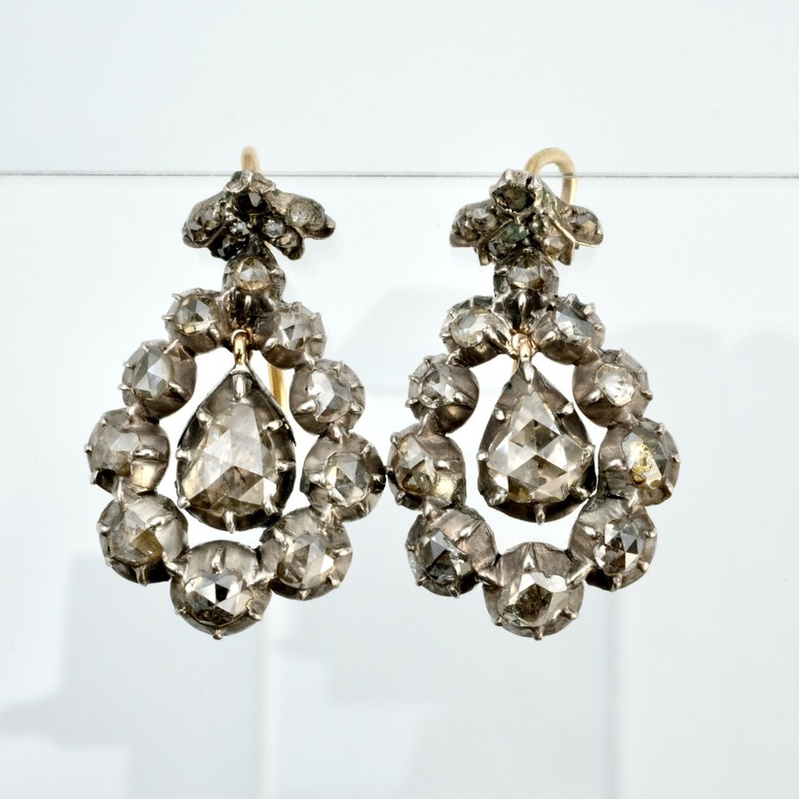 Boucles d'oreilles roses de diamants or et argent 18&egrave;me si&egrave;cle-photo-1