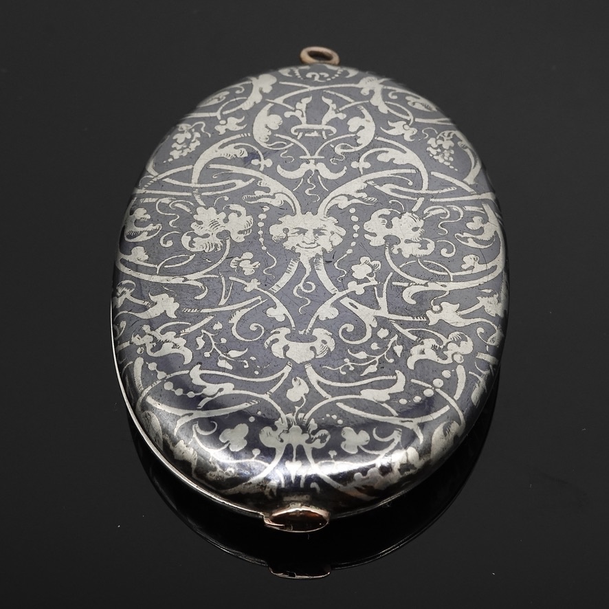 Miroir coulissant, pendentif en argent niellé et cartouche monogrammé or, 19ème siècle-photo-3