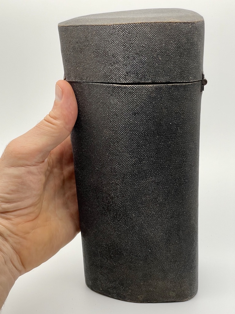 Grand étui Pour Flacons et outil En Galuchat Gris XVIII ème Siècle-photo-2