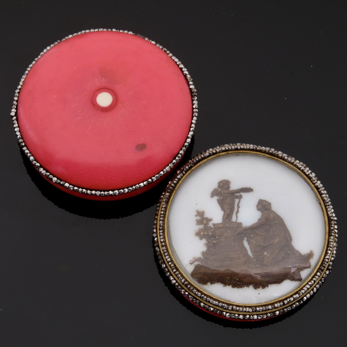 18th Century Ivory Box, Bas-relief Wax, Cupid, Steel Beads-photo-1