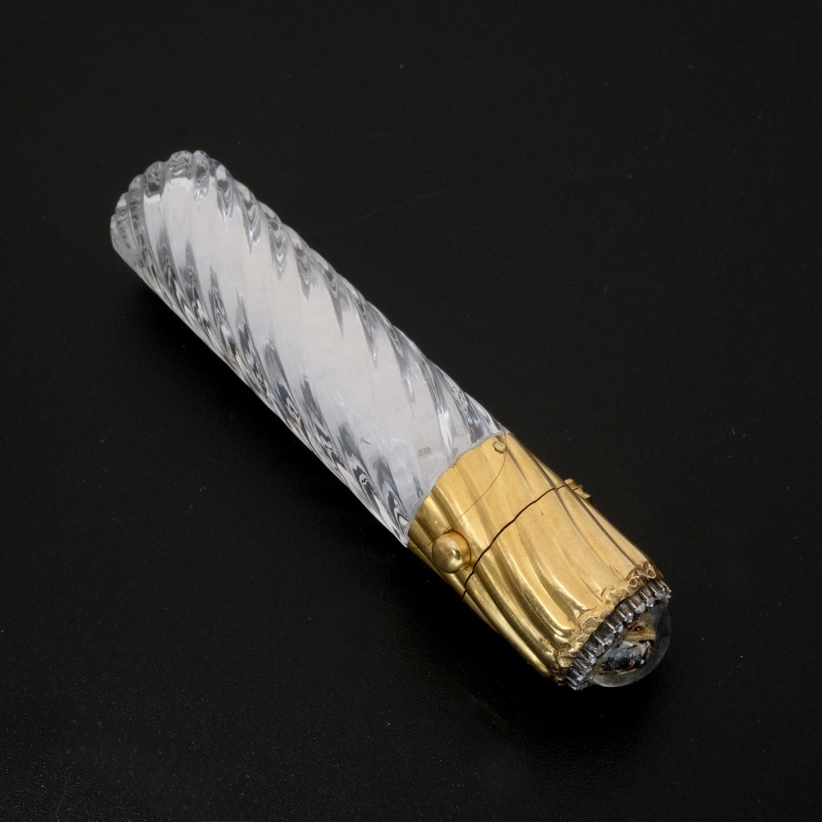 Essex Crystal Smelling Salts Bottle With Gold And Diamonds, 19th Century-photo-3