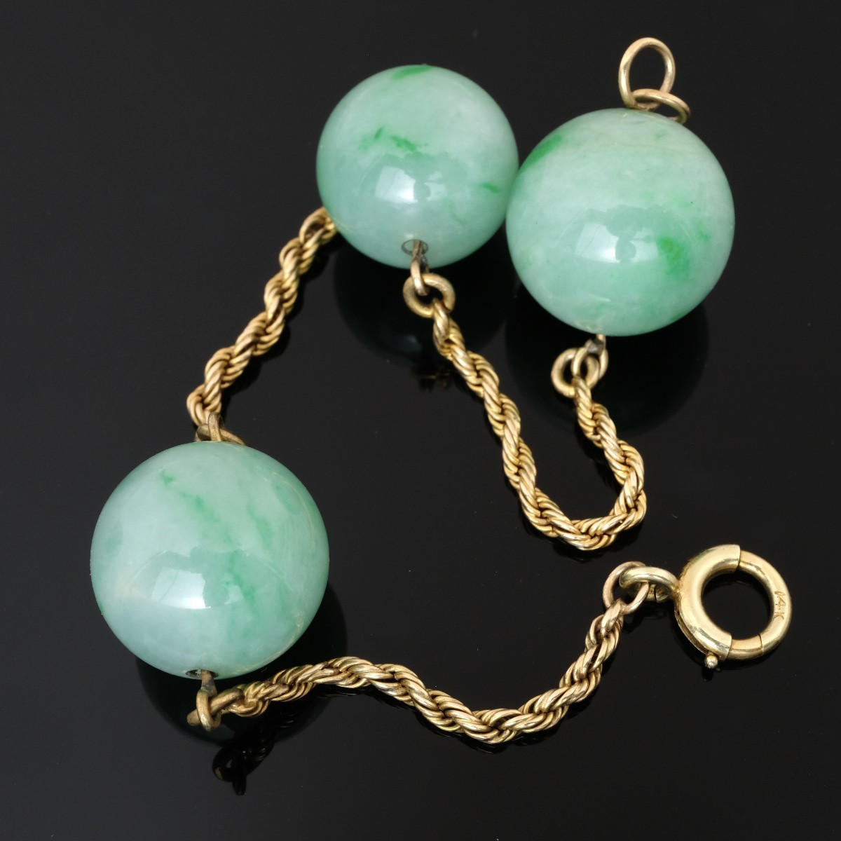 Bracelet époque Art Déco or boules de jadéite sur chaîne torsadée-photo-2