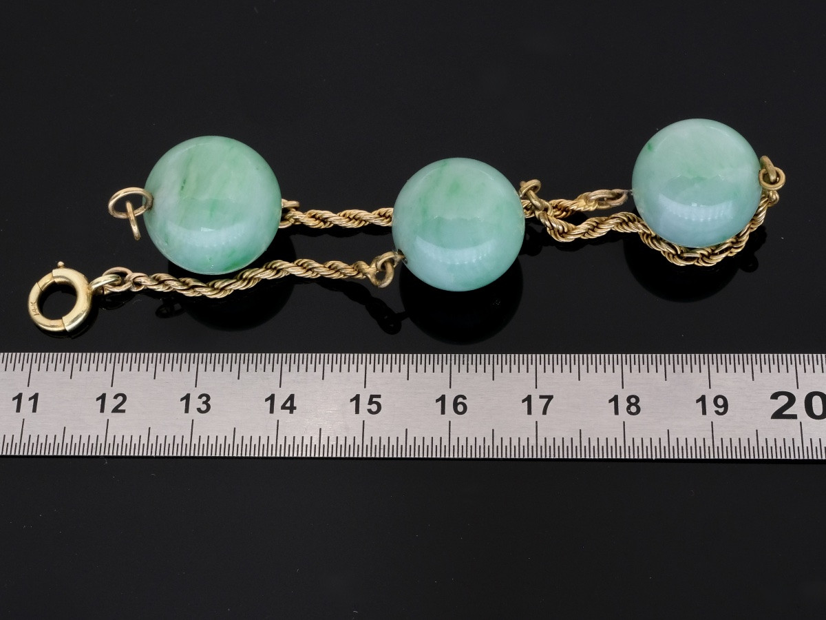 Bracelet époque Art Déco or boules de jadéite sur chaîne torsadée-photo-1