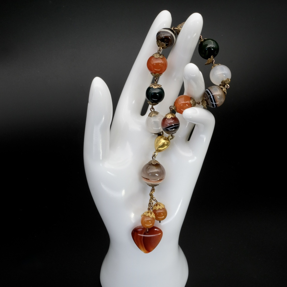 Bracelet 1840 perles d'agates fermoir et pampille coeur-photo-1