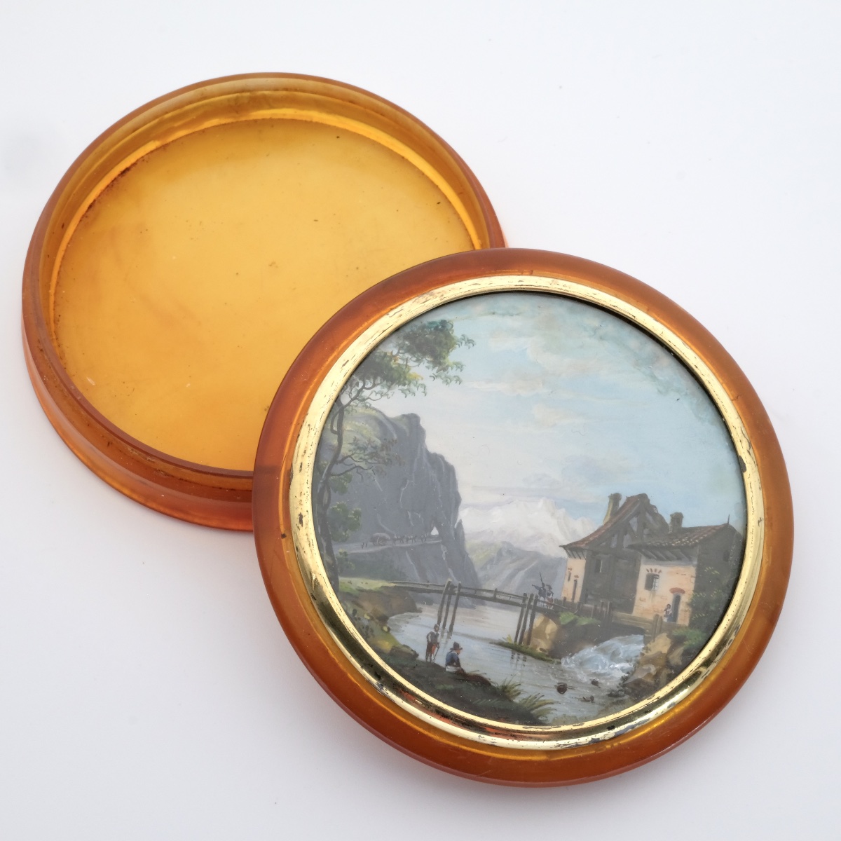 Miniature Blonde Tortoiseshell Box With Animated Landscape, 19th Century-photo-2