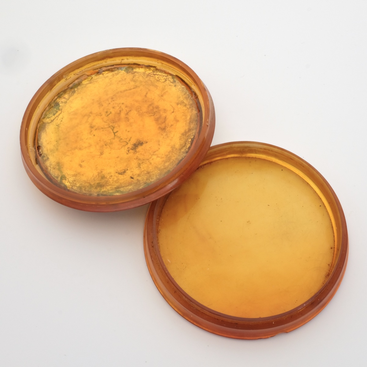 Miniature Blonde Tortoiseshell Box With Animated Landscape, 19th Century-photo-1